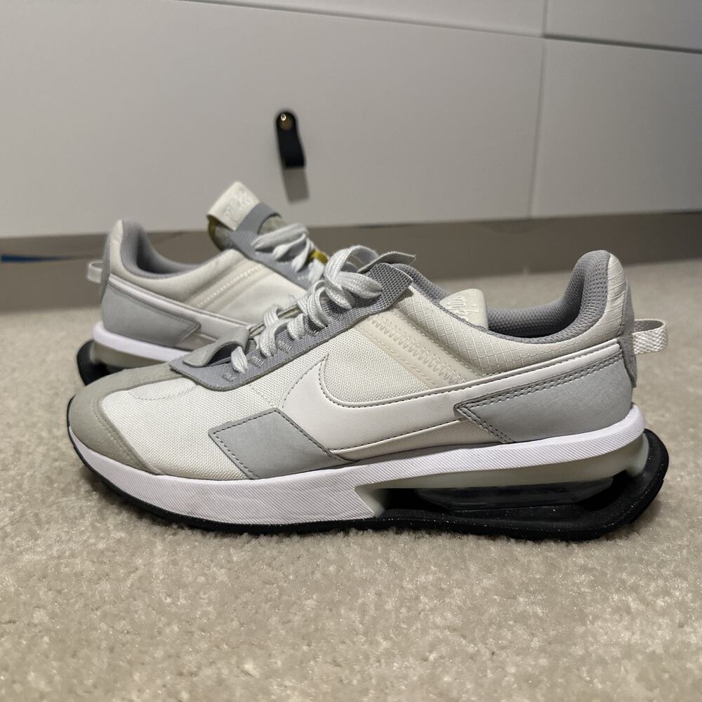 AUTHENTIC NIKE AIR MAX PRE DAY SUMMIT WHITE PLATINUM DA4263-100 SZ 8 WORN ONCE